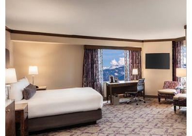 LEGACY VISTA ROOM