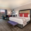 Palace Tower Premium King